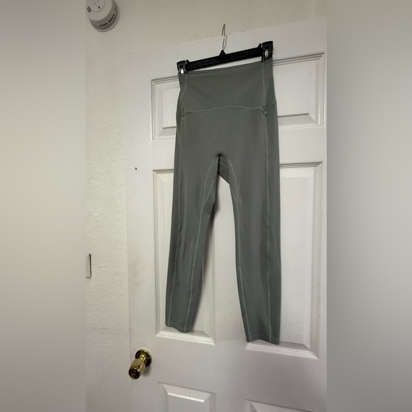 Two-Piece Gray Activewear Set | High-Waisted Leggings & Sports Bra like new - Picture 2 of 14